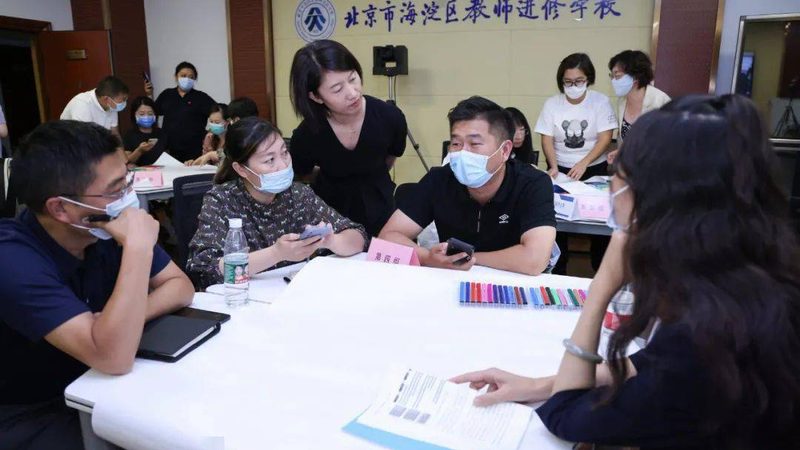 除了师资背景，教学成果也是评估师资力量的重要指标。可以从以下几个方面来了解：